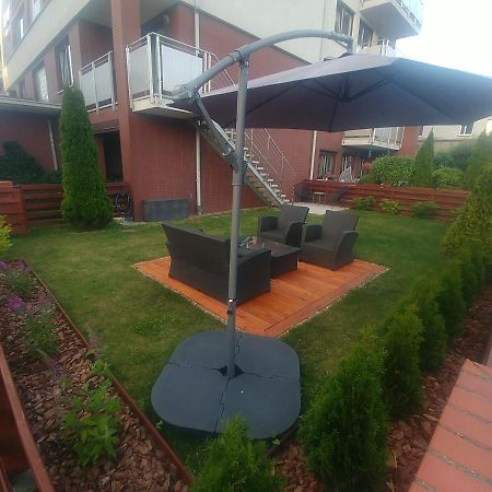 Apartament Jantar Z Ogrodem Kolobrzeg Luaran gambar