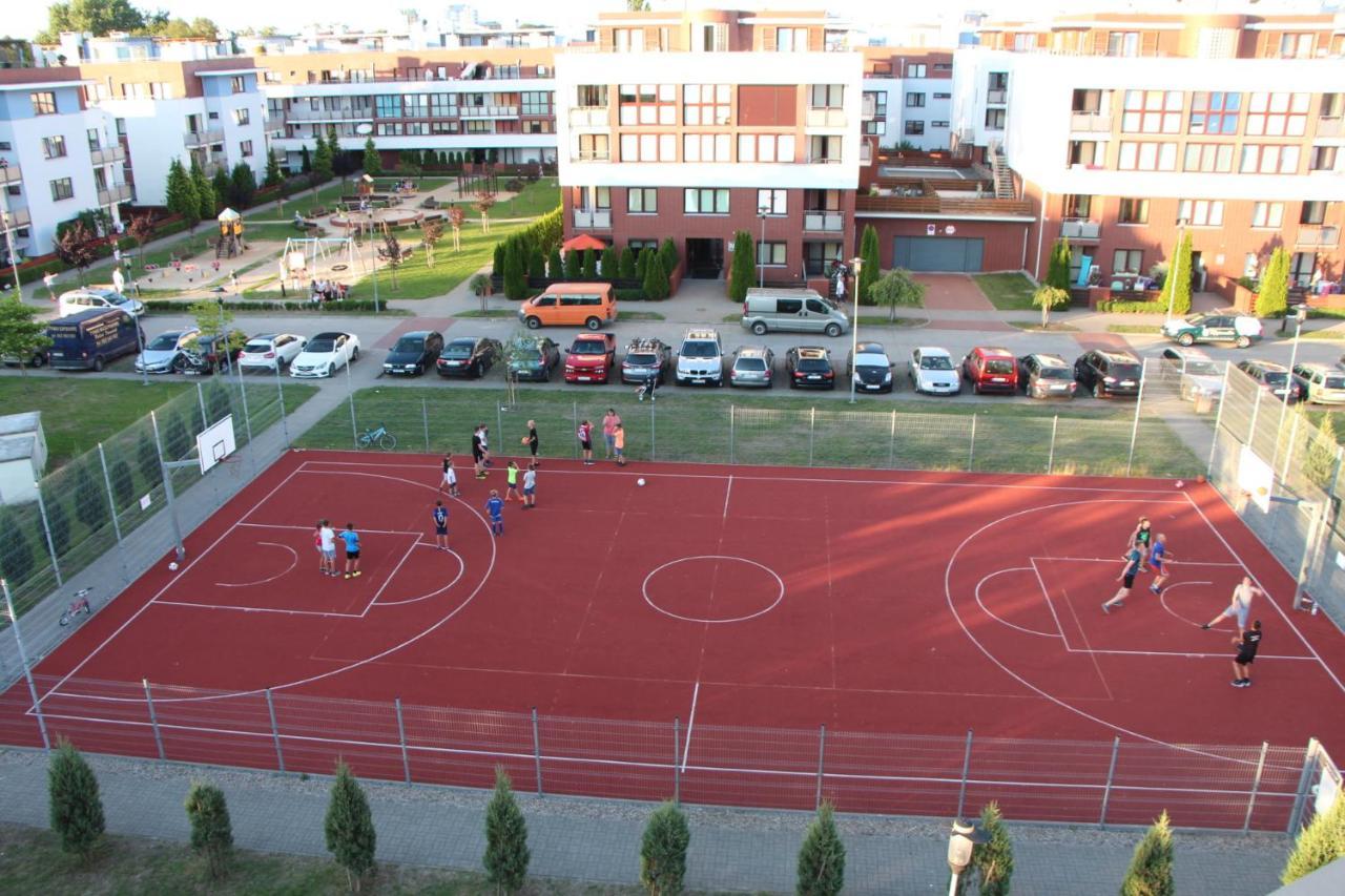 Apartament Jantar Z Ogrodem Kolobrzeg Luaran gambar