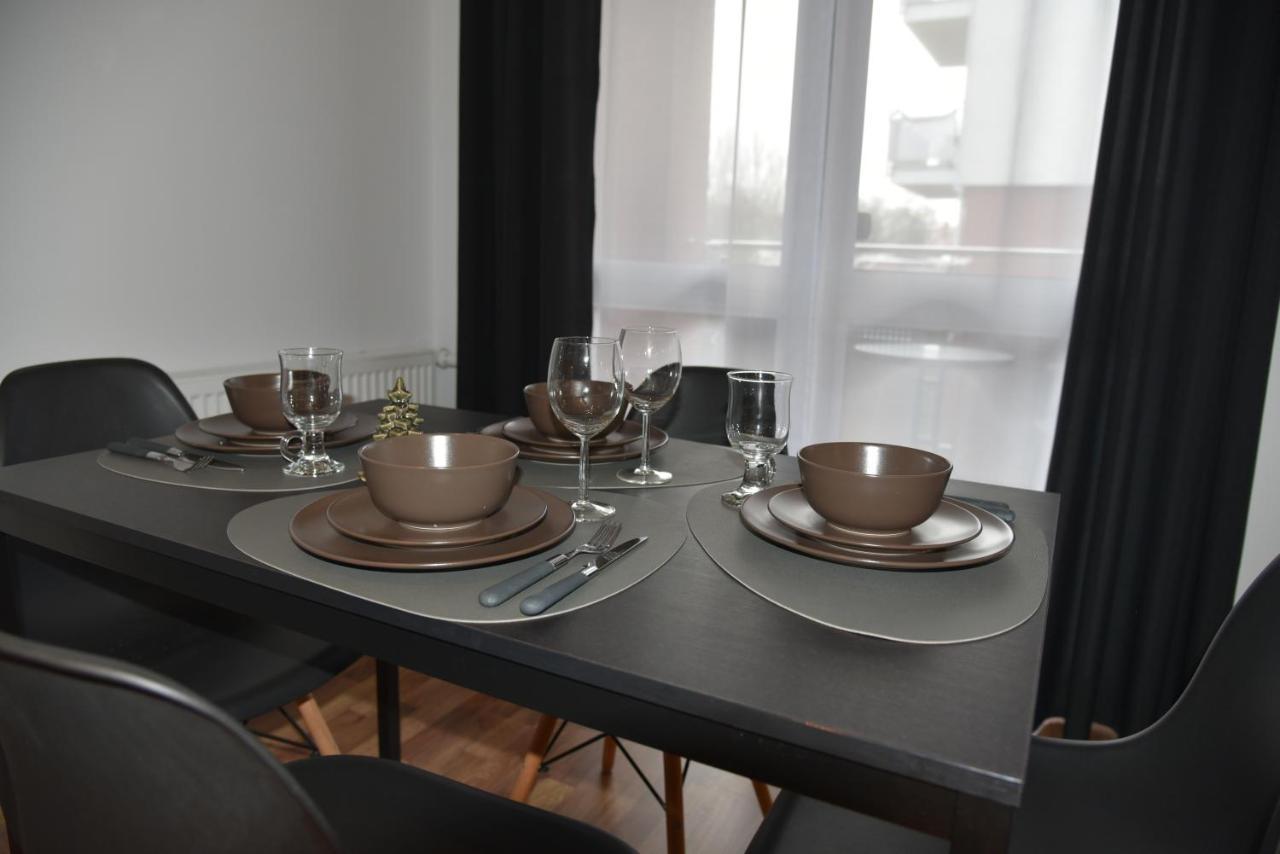 Apartament Jantar Z Ogrodem Kolobrzeg Luaran gambar