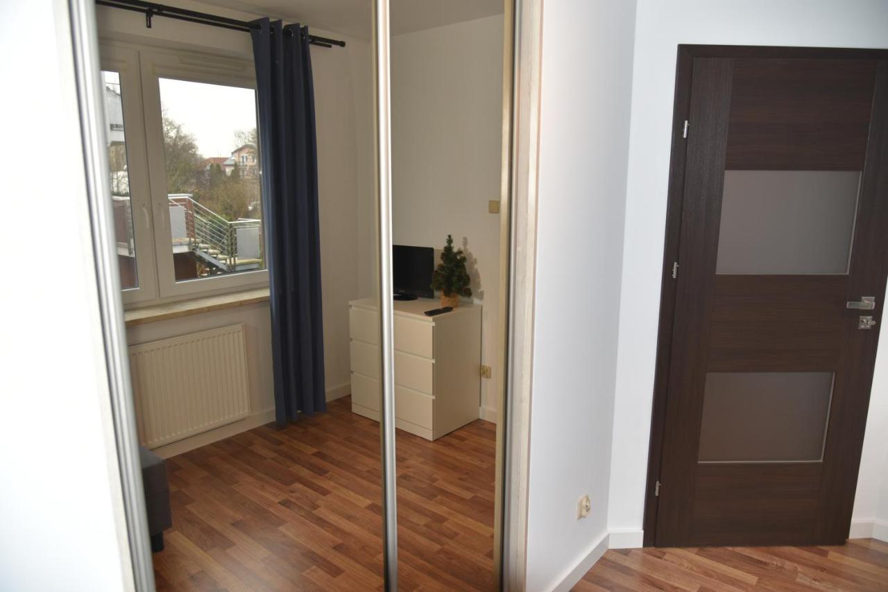 Apartament Jantar Z Ogrodem Kolobrzeg Luaran gambar